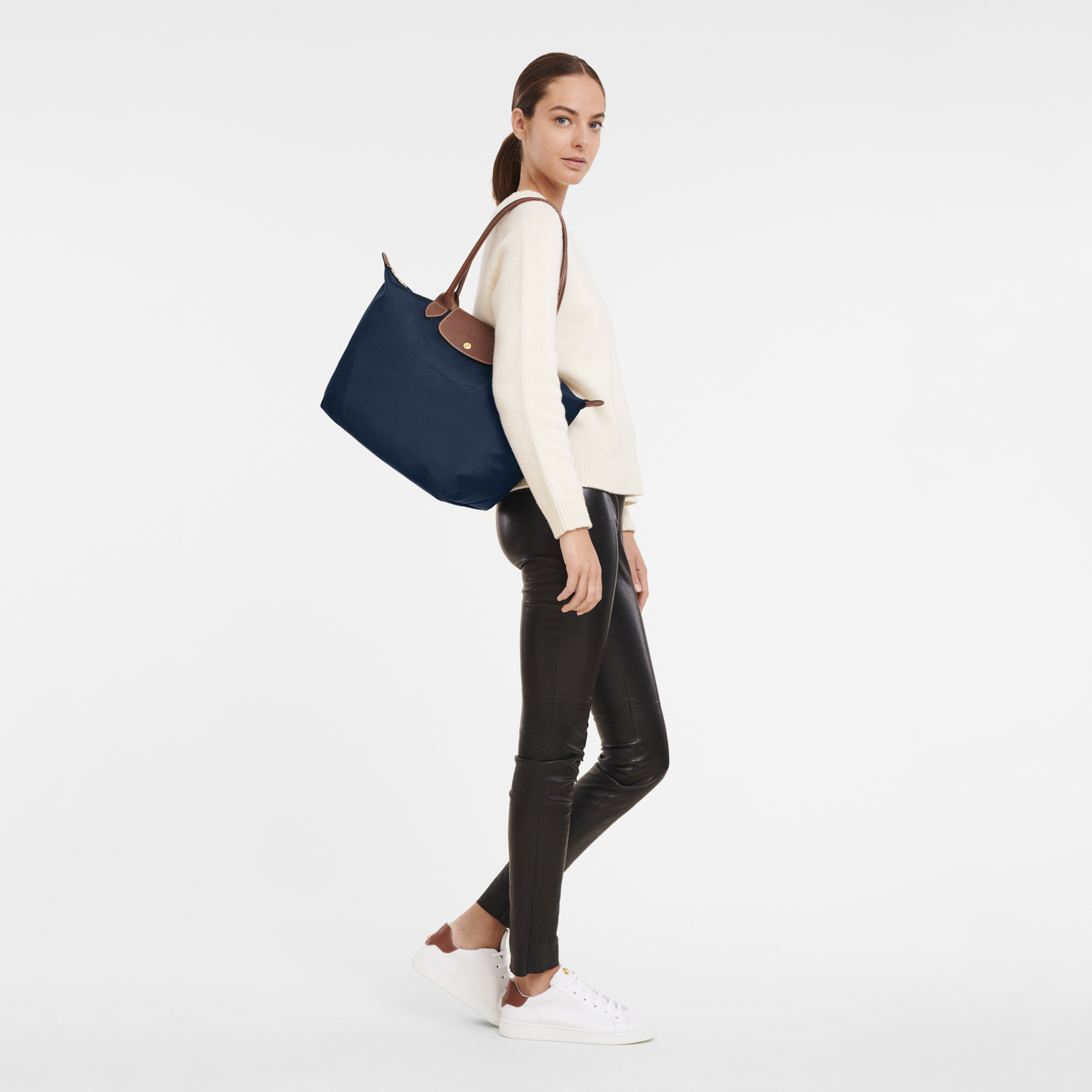 LONG CHAMP navy with havan medium - Image 2