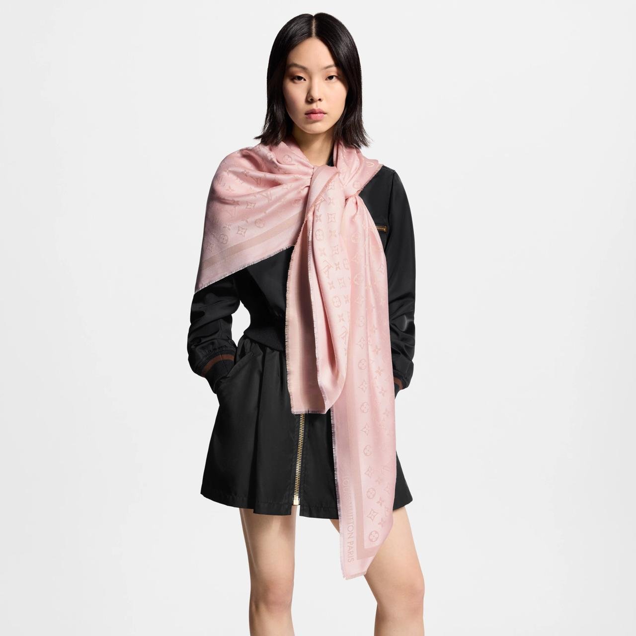 Louis Vuitton scarf Square pink - Image 2