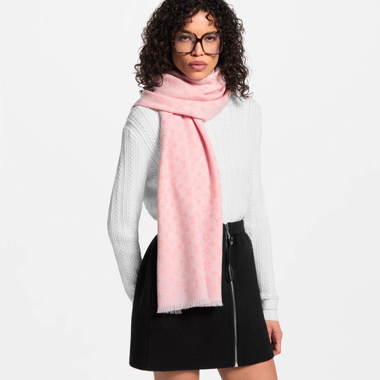 Louis Vuitton scarf Square pink - Image 3